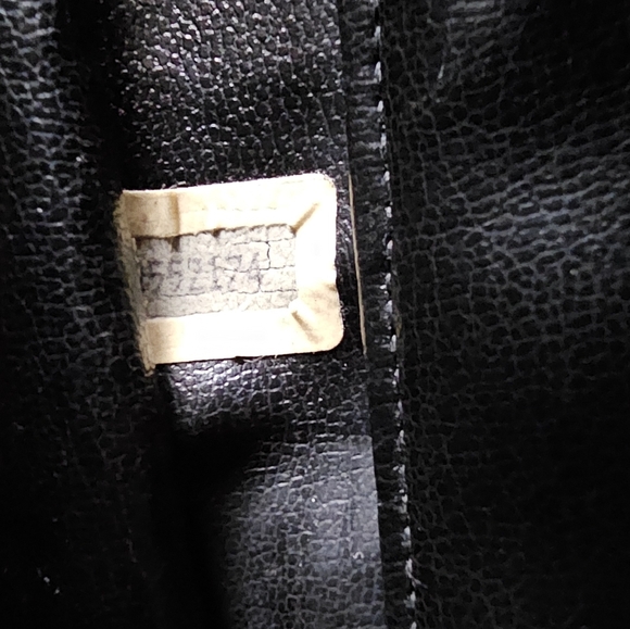 CHANEL Chain Tote Shoulder Crossbody Bag Lambskin Black 100% Authentic Guarantee - Picture 10 of 16